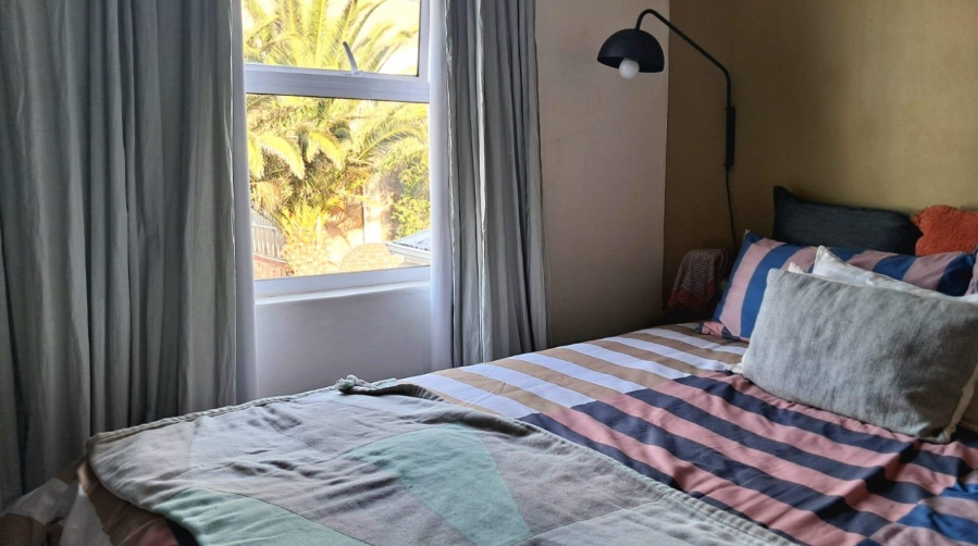 To Let 2 Bedroom Property for Rent in Woodstock Western Cape